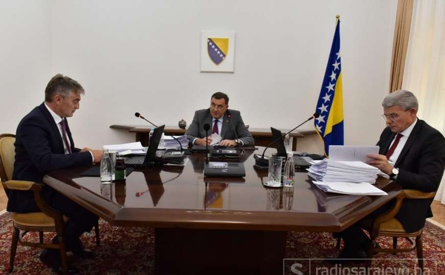 Milorad Dodik: Vojnici OS BiH neće na granicu sa Srbijom 